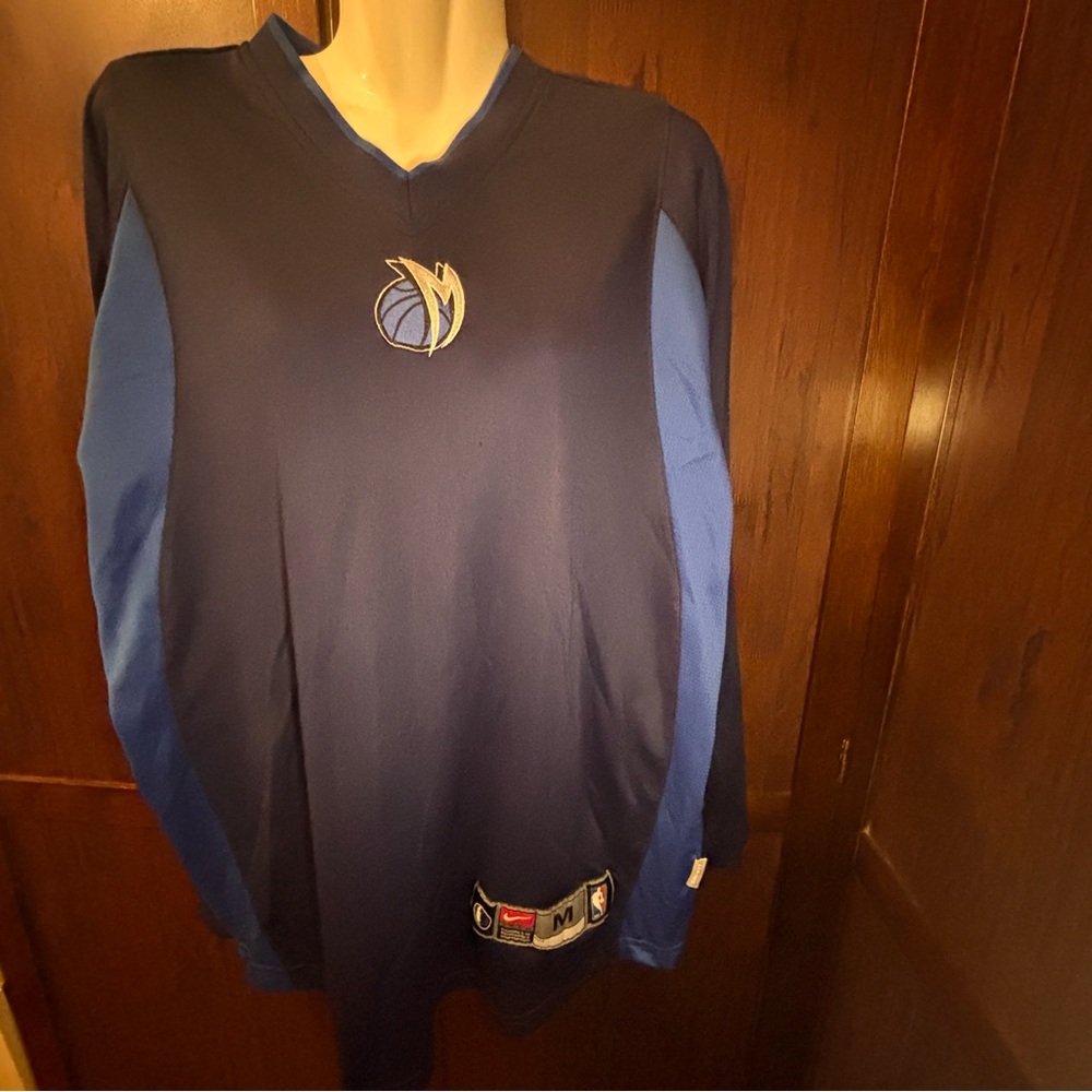 Nike Blue and Black Dri-FIT Dallas Mavericks Mavs Basketball Long Sleeve Shirt
